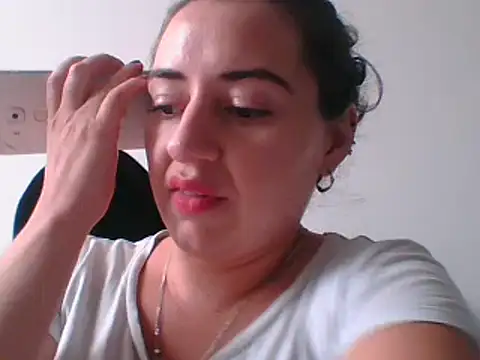 Snapshot of _karlie_kloss_ chatting on February 2025 07:38:02 PM karlie kloss online show from February 2025 07:38:02 PM