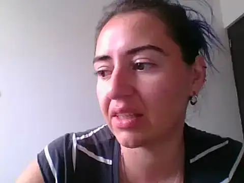 Snapshot of _karlie_kloss_ chatting on March 2026 06:34:02 PM karlie kloss online show from March 2026 06:34:02 PM