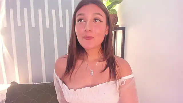 Snapshot of Afrodita_Shalom chatting on March 2025 05:10:02 PM Afrodita Shalom online show from March 2025 05:10:02 PM