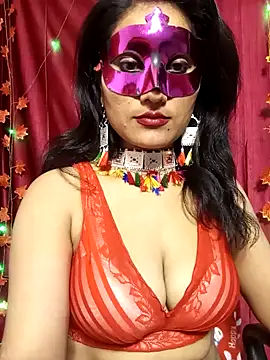 Snapshot of Stripy_Doll chatting on February 2025 10:59:01 AM Stripy Doll online show from February 2025 10:59:01 AM