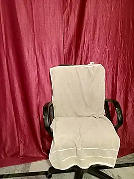 Snapshot of Stripy_Doll chatting on September 2025 03:24:01 PM Stripy Doll online show from September 2025 03:24:01 PM