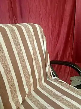 Snapshot of Stripy_Doll chatting on November 2025 04:42:01 PM Stripy Doll online show from November 2025 04:42:01 PM