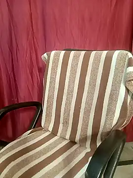 Snapshot of Stripy_Doll chatting on November 2025 09:19:01 AM Stripy Doll online show from November 2025 09:19:01 AM