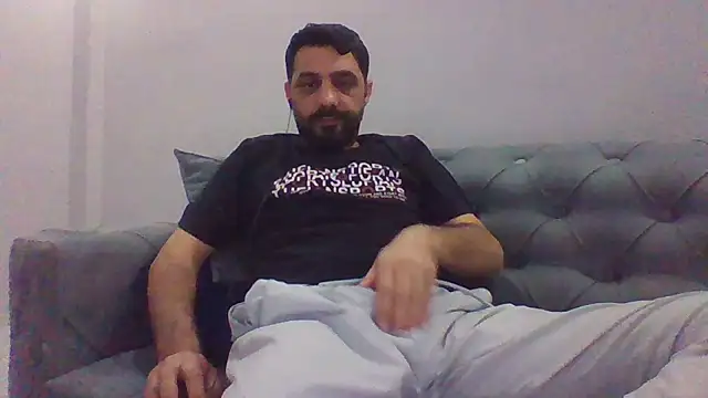 Snapshot of Sexyy_Mann34 chatting on June 2026 05:37:01 PM Sexyy Mann34 online show from June 2026 05:37:01 PM