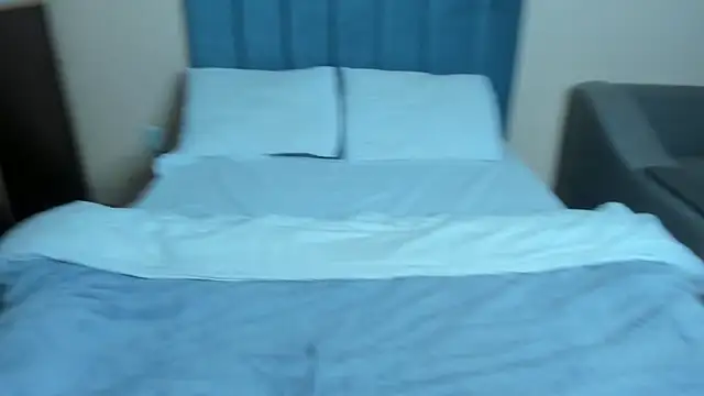 Snapshot of Mimi_Mira chatting on January 2025 11:23:02 AM Mimi Mira online show from January 2025 11:23:02 AM