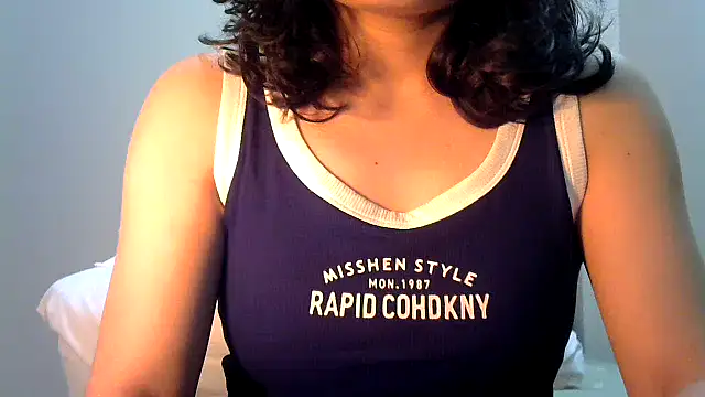 Snapshot of phuljhadi chatting on January 2025 07:31:01 AM phuljhadi online show from January 2025 07:31:01 AM