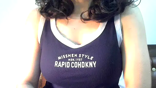 Snapshot of phuljhadi chatting on February 2025 10:42:01 PM phuljhadi online show from February 2025 10:42:01 PM