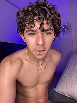 Luca ferrer  online show from March 2025 06:58:02 AM