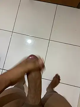 Snapshot of jkauan chatting on February 2025 07:51:02 AM jkauan online show from February 2025 07:51:02 AM