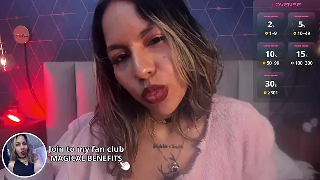 delilah fix online show from December 2024 04:25:01 PM