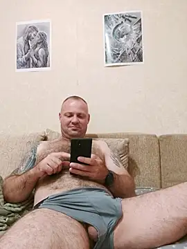 Snapshot of Crek666 chatting on June 2026 04:00:02 AM Crek666 online show from June 2026 04:00:02 AM