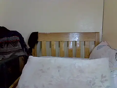 Horny-slut  online show from March 2025 08:55:02 AM