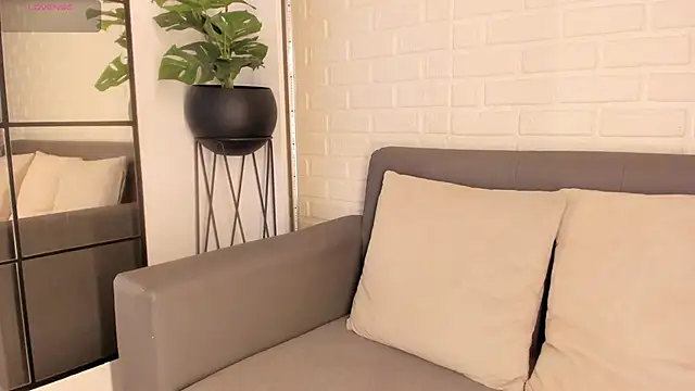 karina gomez 18 online show from March 2025 02:57:02 AM