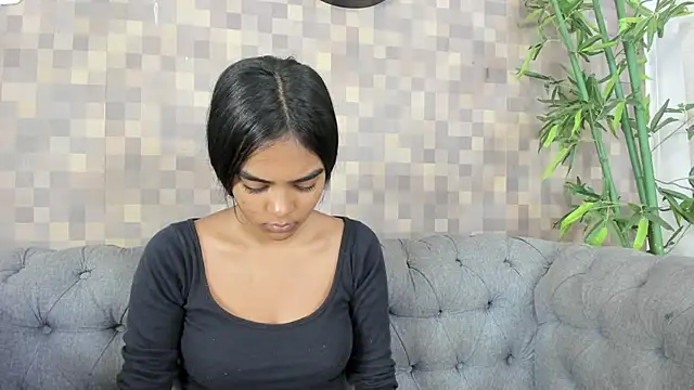 julieta aguilar1 online show from November 2025 07:45:02 PM