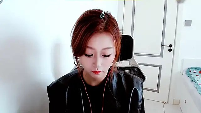 Snapshot of zhenzhen999 chatting on October 2025 05:10:01 AM zhenzhen999 online show from October 2025 05:10:01 AM