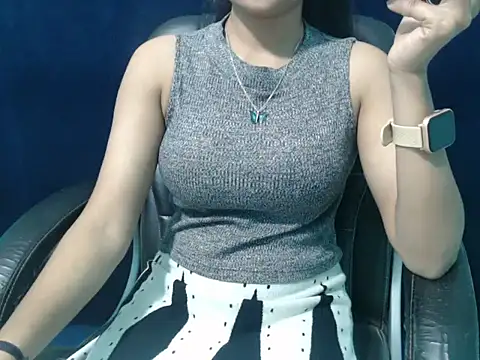 Yashi online show from December 2025 03:32:01 PM