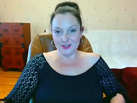 Alice3694 online show from January 2025 12:20:01 PM