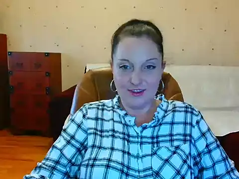 Alice3694 online show from January 2025 12:49:02 PM