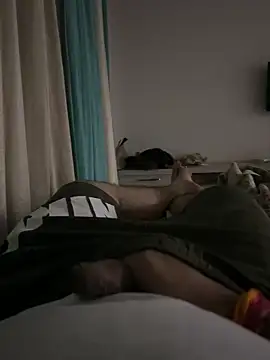 Snapshot of Your_daddy_544 chatting on October 2025 04:17:02 PM Your daddy 544 online show from October 2025 04:17:02 PM