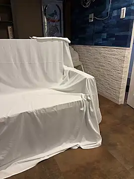 Snapshot of Hideen-real-face chatting on February 2026 11:18:01 AM Hideen-real-face online show from February 2026 11:18:01 AM