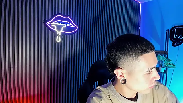 Jefer rick  online show from November 2025 12:38:02 PM