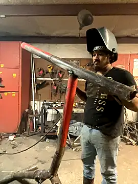 yomanfriend online show from December 2024 12:52:01 AM