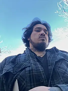 yomanfriend online show from December 2024 08:03:02 PM