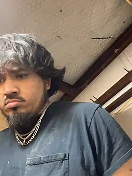 yomanfriend online show from December 2024 12:53:01 AM