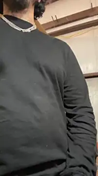 yomanfriend online show from December 2024 06:30:02 PM