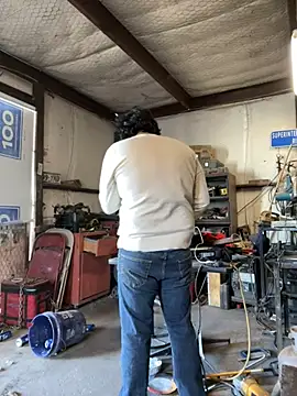 Snapshot of yomanfriend chatting on January 2025 08:15:02 PM yomanfriend online show from January 2025 08:15:02 PM