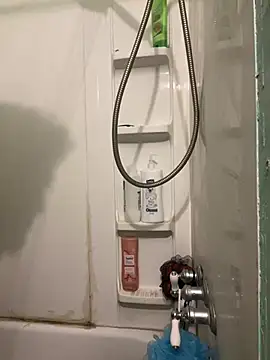 yomanfriend online show from February 2025 08:37:01 PM