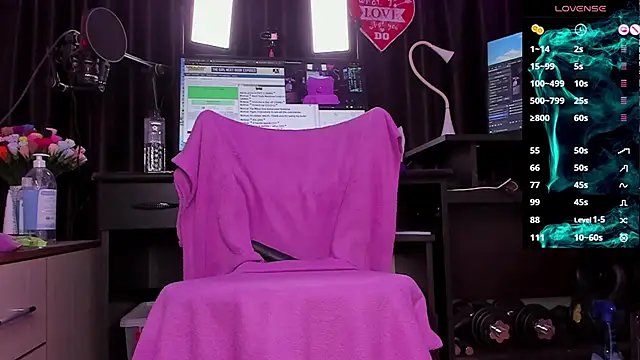 Raissa sky26 online show from December 2024 02:42:02 AM
