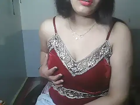 Snapshot of NithyaSingh chatting on January 2025 06:24:01 PM NithyaSingh online show from January 2025 06:24:01 PM