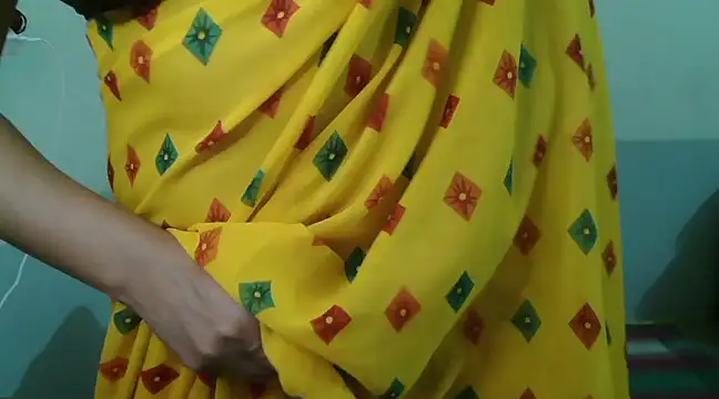 Snapshot of NithyaSingh chatting on March 2025 09:18:02 PM NithyaSingh online show from March 2025 09:18:02 PM