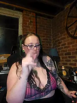 Bunny Cummings online show from November 2025 11:03:01 PM