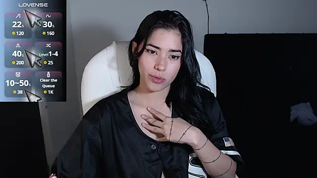 LESLIEBLACK  online show from February 2025 02:53:01 AM