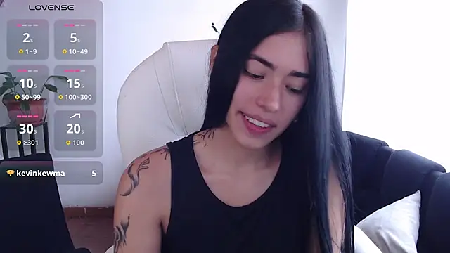 LESLIEBLACK  online show from August 2026 06:11:01 PM