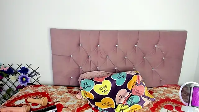 nicol jone1 online show from March 2025 09:59:02 PM