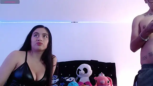 Snapshot of Bonny_Bonss chatting on April 2026 08:20:02 PM Bonny Bonss online show from April 2026 08:20:02 PM