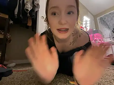 gingerbabe18 online show from February 2025 03:16:02 AM