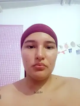 Snapshot of Celeste_camila18 chatting on December 2025 05:33:02 PM Celeste camila18 online show from December 2025 05:33:02 PM