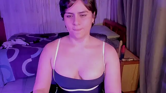 isabelacooperr online show from May 2026 08:54:02 AM