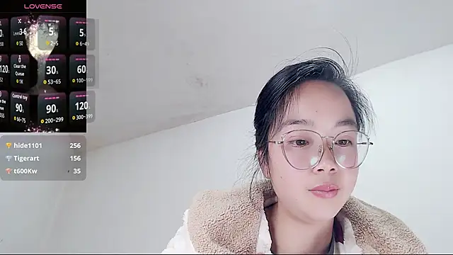 Snapshot of baoer-558 chatting on January 2026 05:27:02 PM baoer-558 online show from January 2026 05:27:02 PM