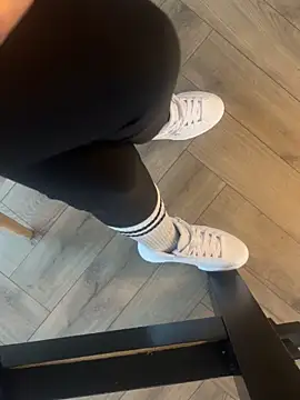 FeetVibe online show from October 2025 06:03:02 AM