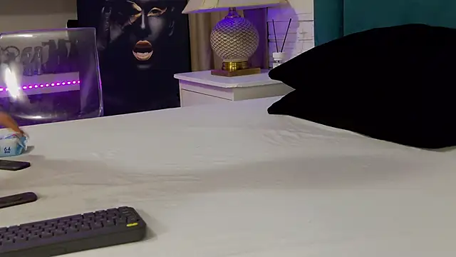 FeetVibe online show from February 2026 08:41:01 AM