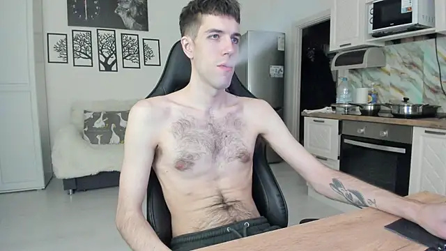 Snapshot of White_Dylan chatting on April 2026 08:39:01 PM White Dylan online show from April 2026 08:39:01 PM