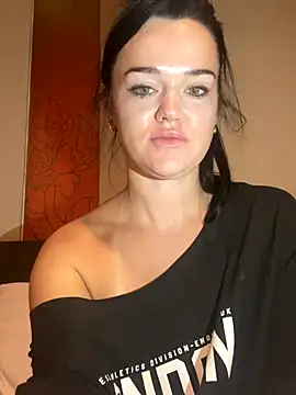 English-Chloe96 online show from January 2026 05:15:02 PM