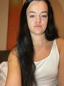 Snapshot of English-Chloe96 chatting on February 2026 06:56:02 AM English-Chloe96 online show from February 2026 06:56:02 AM