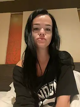 Snapshot of English-Chloe96 chatting on March 2026 05:35:02 AM English-Chloe96 online show from March 2026 05:35:02 AM