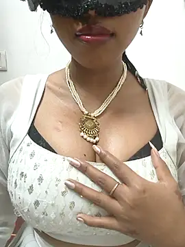 Snapshot of sandy_naughty chatting on February 2025 05:47:02 PM sandy naughty online show from February 2025 05:47:02 PM